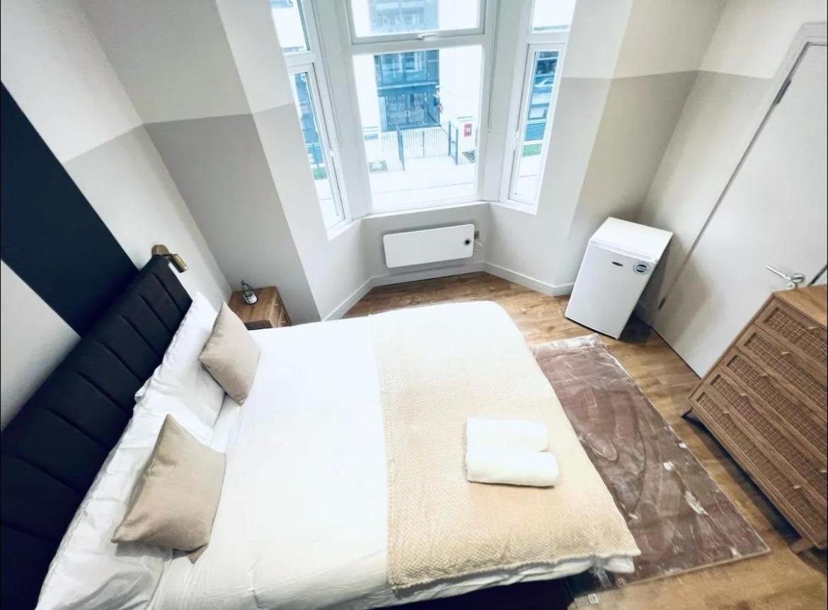 London South Charming Ensuite Look Like Hotel Designer Room 外观 照片