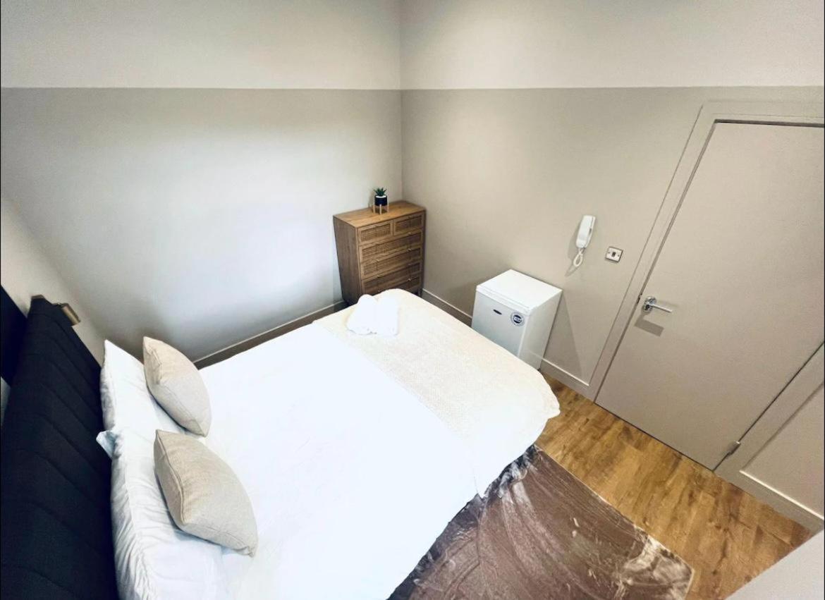 London South Charming Ensuite Look Like Hotel Designer Room 外观 照片