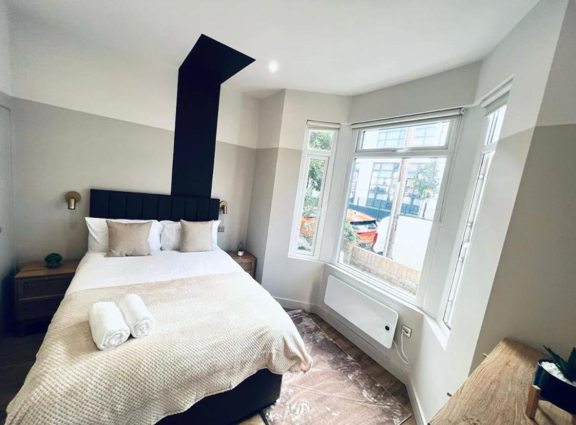 London South Charming Ensuite Look Like Hotel Designer Room 外观 照片