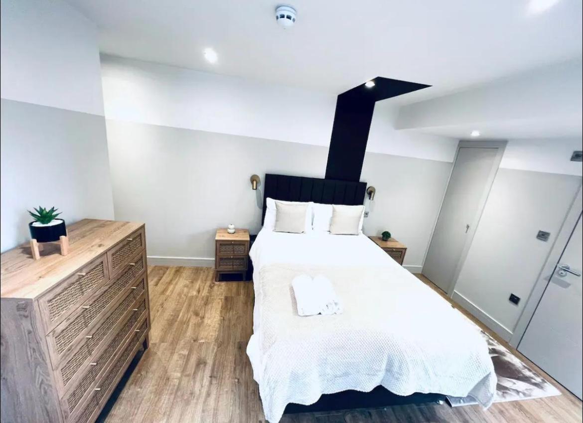 London South Charming Ensuite Look Like Hotel Designer Room 外观 照片